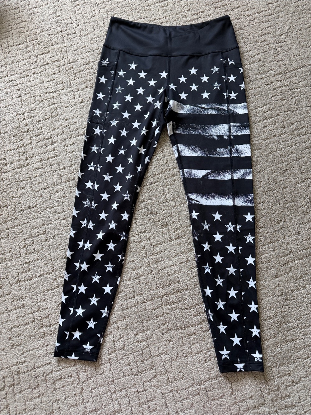 CVG flag leggings with pockets